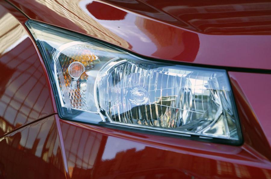  Chevrolet Cruze Eco 2011 года  (фото 4 из 47)